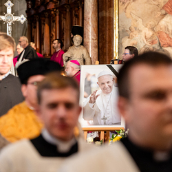 Stephansdom: Österreich nahm Abschied von Papst Franziskus